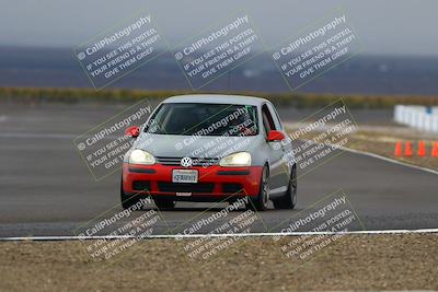 media/Nov-16-2025-CalClub SCCA (Sun) [[2975c16dfc]]/Group 1/Turn 1/